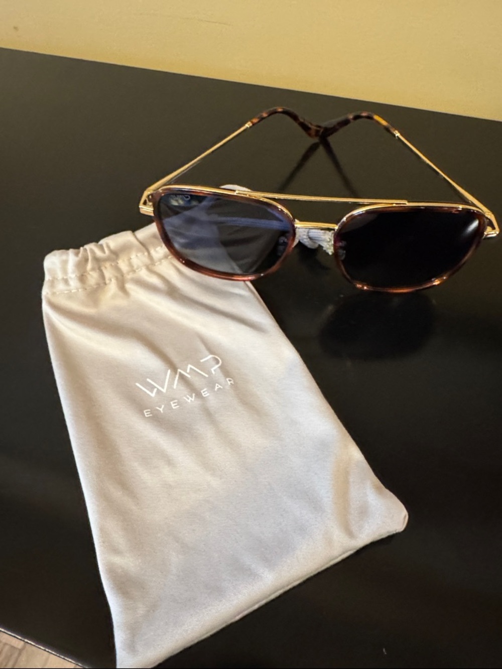 WMP Eyewear Women's Tortoiseshell & Gold Sunglasses - Brown Lenses